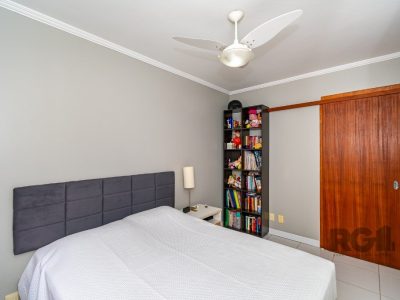 Apartamento à venda com 85m², 2 quartos, 1 suíte, 1 vaga no bairro Petrópolis em Porto Alegre - Foto 13