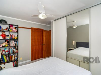 Apartamento à venda com 85m², 2 quartos, 1 suíte, 1 vaga no bairro Petrópolis em Porto Alegre - Foto 16