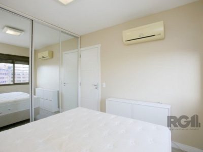 Apartamento à venda com 46m², 1 quarto, 2 vagas no bairro Independência em Porto Alegre - Foto 14