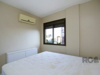 Apartamento à venda com 46m², 1 quarto, 2 vagas no bairro Independência em Porto Alegre - Foto 16