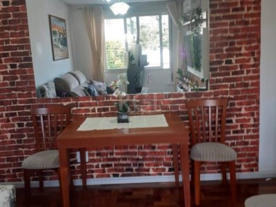 Apartamento à venda com 70m², 2 quartos, 2 vagas no bairro Vila Ipiranga em Porto Alegre - Foto 4