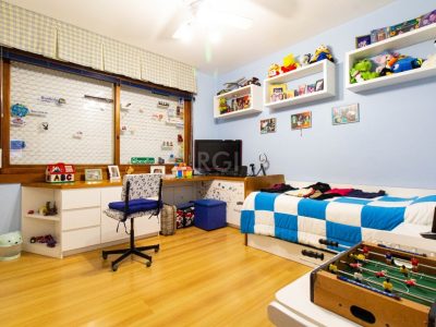 Apartamento à venda com 216m², 3 quartos, 2 suítes, 2 vagas no bairro Moinhos de Vento em Porto Alegre - Foto 17