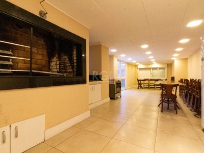 Apartamento à venda com 216m², 3 quartos, 2 suítes, 2 vagas no bairro Moinhos de Vento em Porto Alegre - Foto 27