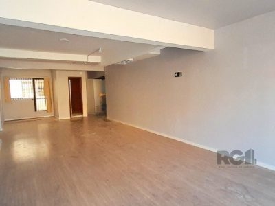 Conjunto/Sala à venda com 90m² no bairro Auxiliadora em Porto Alegre - Foto 6