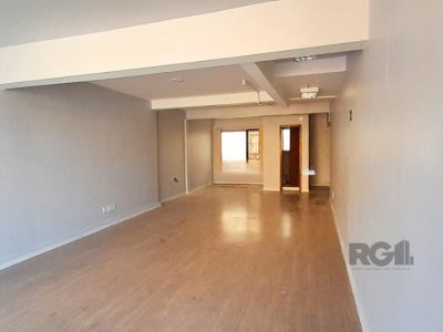 Conjunto/Sala à venda com 90m² no bairro Auxiliadora em Porto Alegre - Foto 4