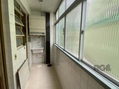 Apartamento à venda com 135m², 4 quartos, 1 suíte, 1 vaga no bairro Independência em Porto Alegre - Foto 33