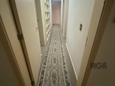 Apartamento à venda com 135m², 4 quartos, 1 suíte, 1 vaga no bairro Independência em Porto Alegre - Foto 16