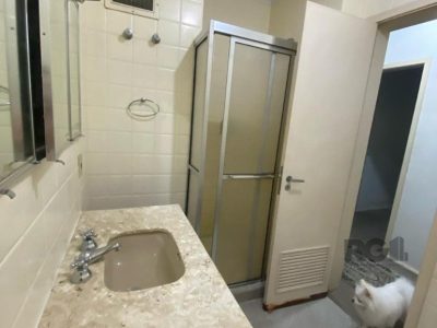 Apartamento à venda com 135m², 4 quartos, 1 suíte, 1 vaga no bairro Independência em Porto Alegre - Foto 17