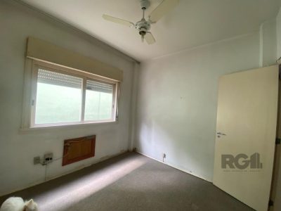 Apartamento à venda com 135m², 4 quartos, 1 suíte, 1 vaga no bairro Independência em Porto Alegre - Foto 27