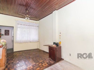 Casa à venda com 141m², 3 quartos, 2 vagas no bairro Rio Branco em Porto Alegre - Foto 14