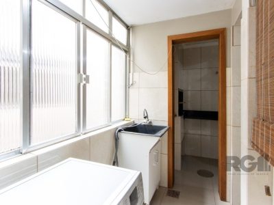 Apartamento à venda com 70m², 3 quartos no bairro Rio Branco em Porto Alegre - Foto 15