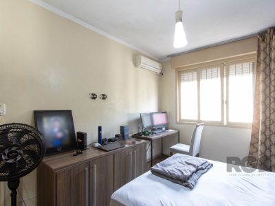 Apartamento à venda com 70m², 3 quartos no bairro Rio Branco em Porto Alegre - Foto 17