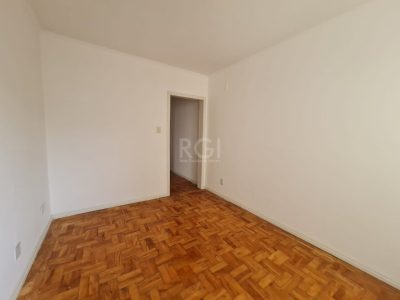 Apartamento à venda com 49m², 2 quartos no bairro Santana em Porto Alegre - Foto 5