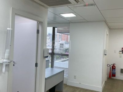 Conjunto/Sala à venda com 53m², 1 vaga no bairro Boa Vista em Porto Alegre - Foto 18