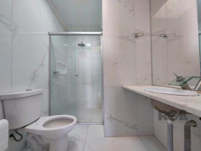 Casa à venda com 154m², 3 quartos, 1 suíte, 2 vagas no bairro Ipanema em Porto Alegre - Foto 20