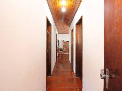 Casa à venda com 168m², 3 quartos, 2 vagas no bairro Ipanema em Porto Alegre - Foto 15