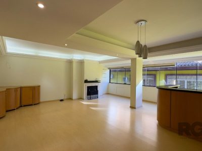 Apartamento à venda com 138m², 4 quartos, 1 suíte, 2 vagas no bairro Petrópolis em Porto Alegre - Foto 10