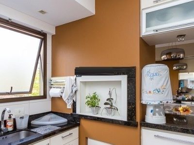 Apartamento à venda com 94m², 3 quartos, 1 suíte, 2 vagas no bairro Petrópolis em Porto Alegre - Foto 9