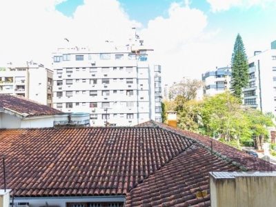 Apartamento à venda com 94m², 3 quartos, 1 suíte, 2 vagas no bairro Petrópolis em Porto Alegre - Foto 24