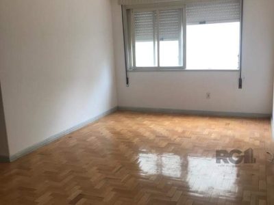 Apartamento à venda com 94m², 3 quartos, 1 vaga no bairro Higienópolis em Porto Alegre - Foto 2