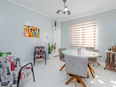 Apartamento à venda com 74m², 2 quartos, 1 vaga no bairro Auxiliadora em Porto Alegre - Foto 2