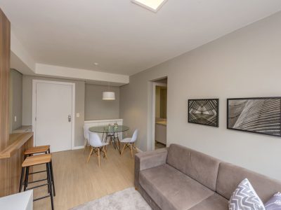 Apartamento à venda com 65m², 3 quartos, 1 suíte, 2 vagas no bairro Petrópolis em Porto Alegre - Foto 4