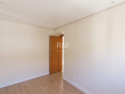 Apartamento à venda com 62m², 2 quartos, 1 suíte, 1 vaga no bairro Passo d'Areia em Porto Alegre - Foto 14