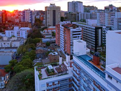 Apartamento à venda com 92m², 3 quartos, 1 suíte, 2 vagas no bairro Moinhos de Vento em Porto Alegre - Foto 7