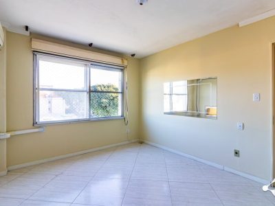 Apartamento à venda com 69m², 2 quartos, 1 vaga no bairro Partenon em Porto Alegre - Foto 4