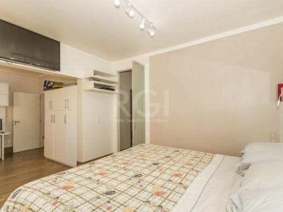 Apartamento à venda com 202m², 3 quartos, 1 suíte, 1 vaga no bairro Centro Histórico em Porto Alegre - Foto 22