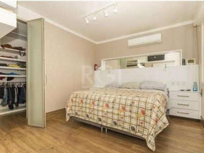 Apartamento à venda com 202m², 3 quartos, 1 suíte, 1 vaga no bairro Centro Histórico em Porto Alegre - Foto 23