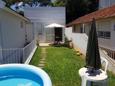 Casa à venda com 200m², 4 quartos, 1 suíte, 4 vagas no bairro Santa Tereza em Porto Alegre - Foto 3