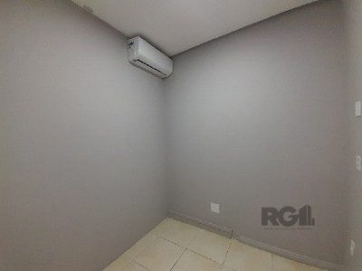 Conjunto/Sala à venda com 39m² no bairro Azenha em Porto Alegre - Foto 9