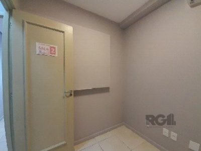 Conjunto/Sala à venda com 39m² no bairro Azenha em Porto Alegre - Foto 11