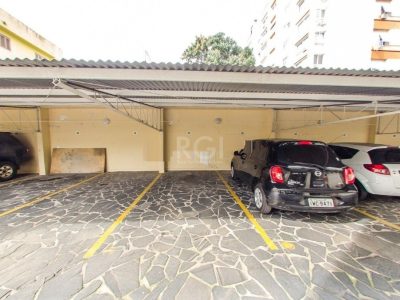 Apartamento à venda com 72m², 2 quartos, 1 suíte, 1 vaga no bairro Mont Serrat em Porto Alegre - Foto 17