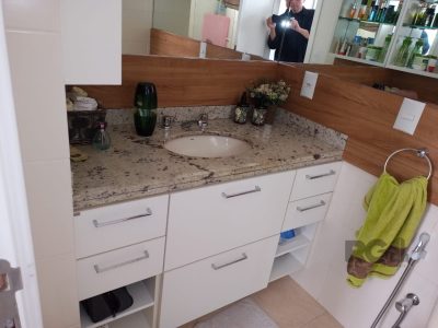 Apartamento à venda com 82m², 2 quartos, 1 suíte, 1 vaga no bairro Passo d'Areia em Porto Alegre - Foto 12