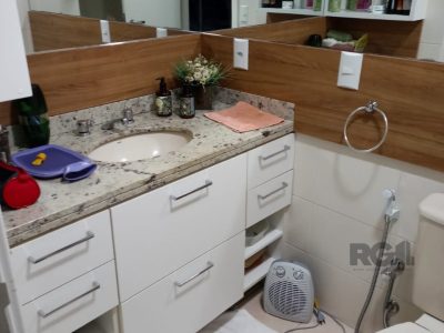 Apartamento à venda com 82m², 2 quartos, 1 suíte, 1 vaga no bairro Passo d'Areia em Porto Alegre - Foto 17