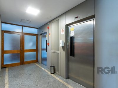 Cobertura à venda com 209m², 3 quartos, 1 suíte, 2 vagas no bairro Bela Vista em Porto Alegre - Foto 5