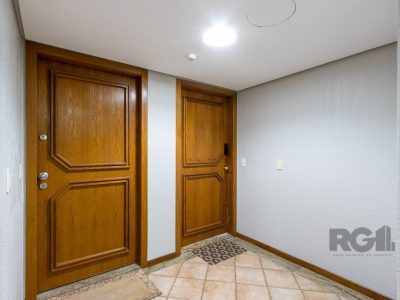 Cobertura à venda com 209m², 3 quartos, 1 suíte, 2 vagas no bairro Bela Vista em Porto Alegre - Foto 6