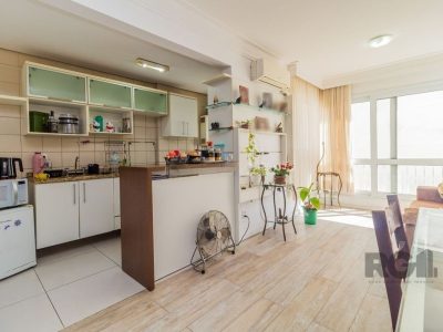 Apartamento à venda com 60m², 2 quartos, 1 suíte, 1 vaga no bairro Azenha em Porto Alegre - Foto 3