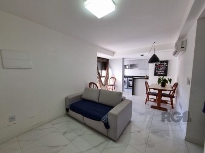 Apartamento à venda com 62m², 2 quartos, 1 suíte, 1 vaga no bairro Cristal em Porto Alegre - Foto 9