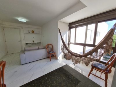 Apartamento à venda com 62m², 2 quartos, 1 suíte, 1 vaga no bairro Cristal em Porto Alegre - Foto 2