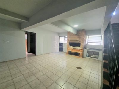 Casa à venda com 300m², 4 quartos, 2 suítes, 4 vagas no bairro Higienópolis em Porto Alegre - Foto 18