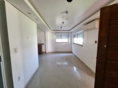 Casa à venda com 250m², 3 quartos, 3 suítes, 5 vagas no bairro Ipanema em Porto Alegre - Foto 7