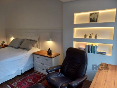 Apartamento à venda com 154m², 3 quartos, 3 suítes, 3 vagas no bairro Petrópolis em Porto Alegre - Foto 17