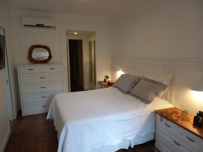 Apartamento à venda com 154m², 3 quartos, 3 suítes, 3 vagas no bairro Petrópolis em Porto Alegre - Foto 19