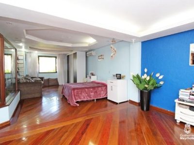 Casa à venda com 208m², 4 quartos, 2 suítes no bairro Ipanema em Porto Alegre - Foto 27