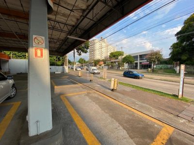 Loja à venda com 1.400m², 15 vagas no bairro Glória em Porto Alegre - Foto 4