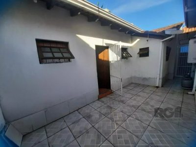 Casa à venda com 125m², 3 quartos, 1 suíte, 3 vagas no bairro Glória em Porto Alegre - Foto 25