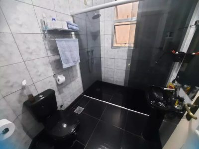 Casa à venda com 125m², 3 quartos, 1 suíte, 3 vagas no bairro Glória em Porto Alegre - Foto 18